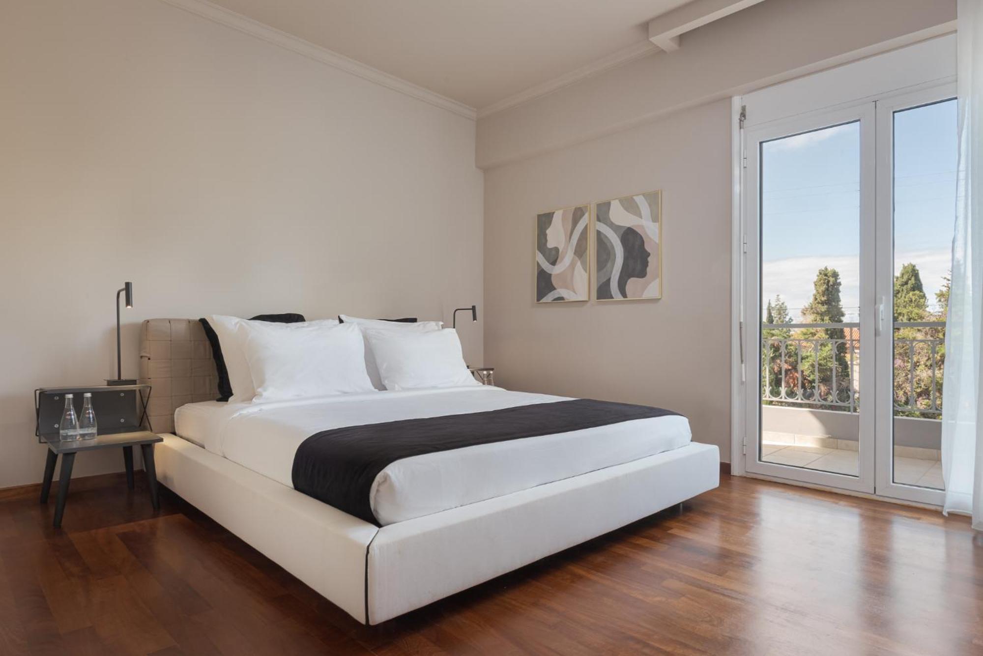 Athenian Grand Riviera Villa Exteriér fotografie